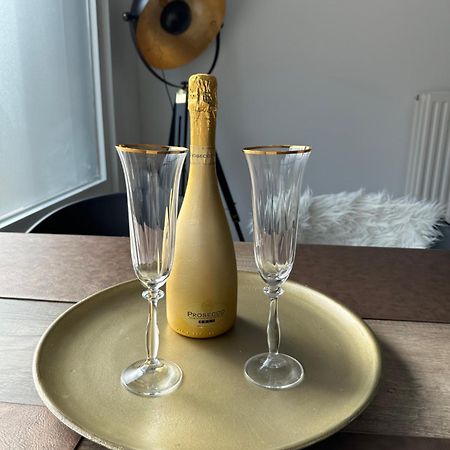 Antwerp West Side Apartment Zwijndrecht Екстериор снимка