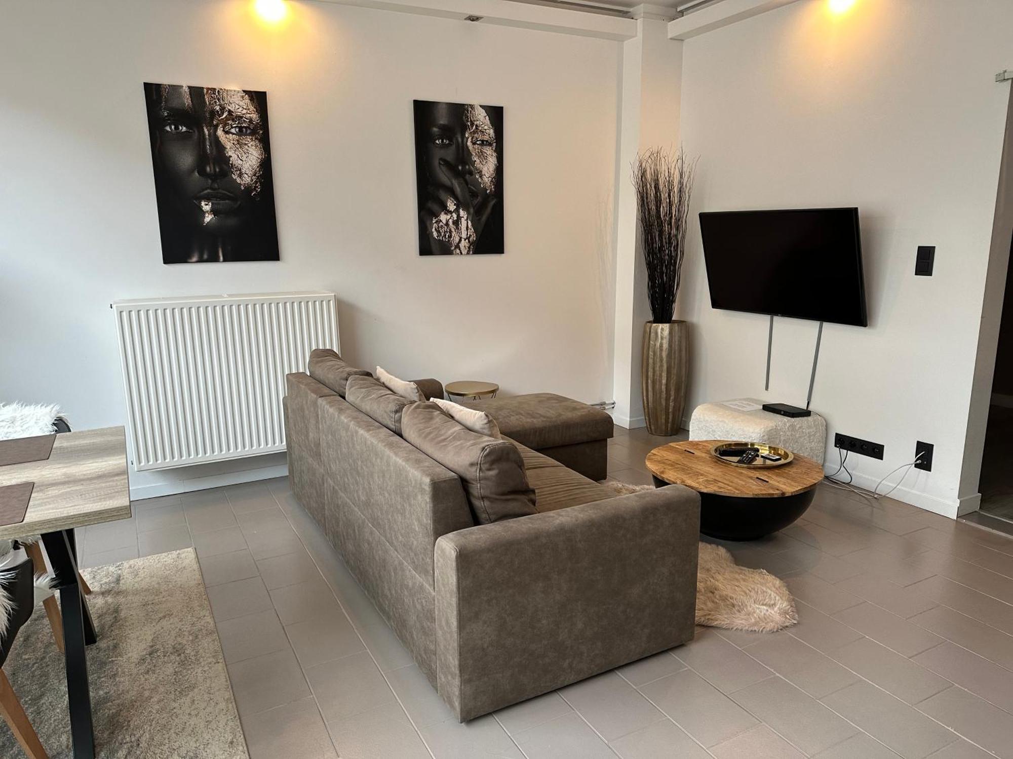 Antwerp West Side Apartment Zwijndrecht Екстериор снимка